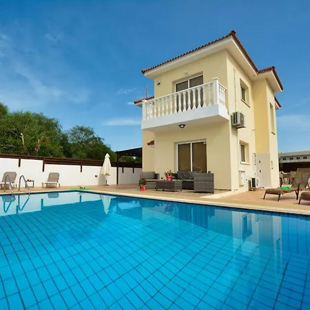 Nissi Crystal * Agia Napa