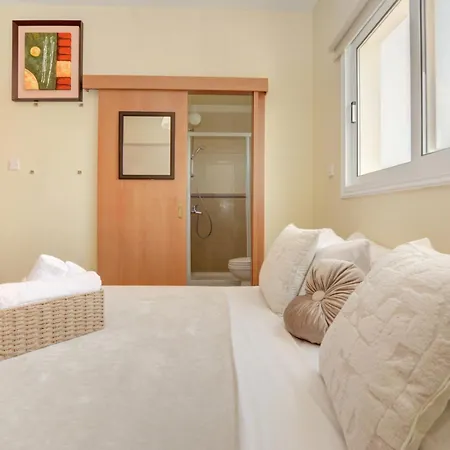 Nissi Crystal Villa Agia Napa