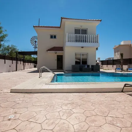 Villa Nissi Crystal Ayia Napa