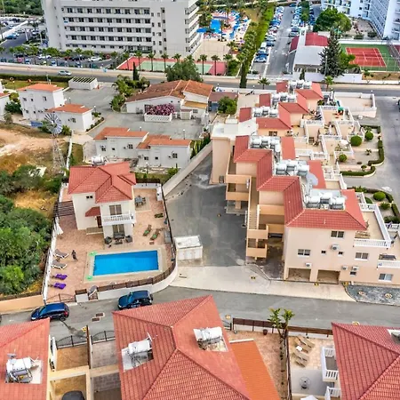 Nissi Crystal * Ayia Napa