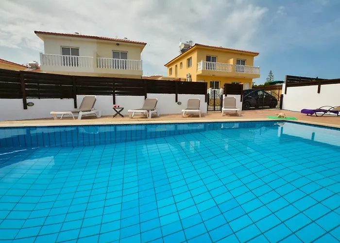 Nissi Crystal Villa Ayia Napa