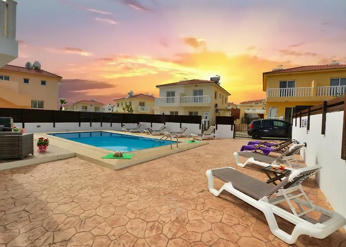 Nissi Crystal Vilă Ayia Napa