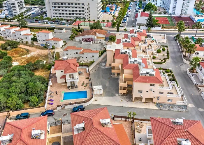 Nissi Crystal * Ayia Napa